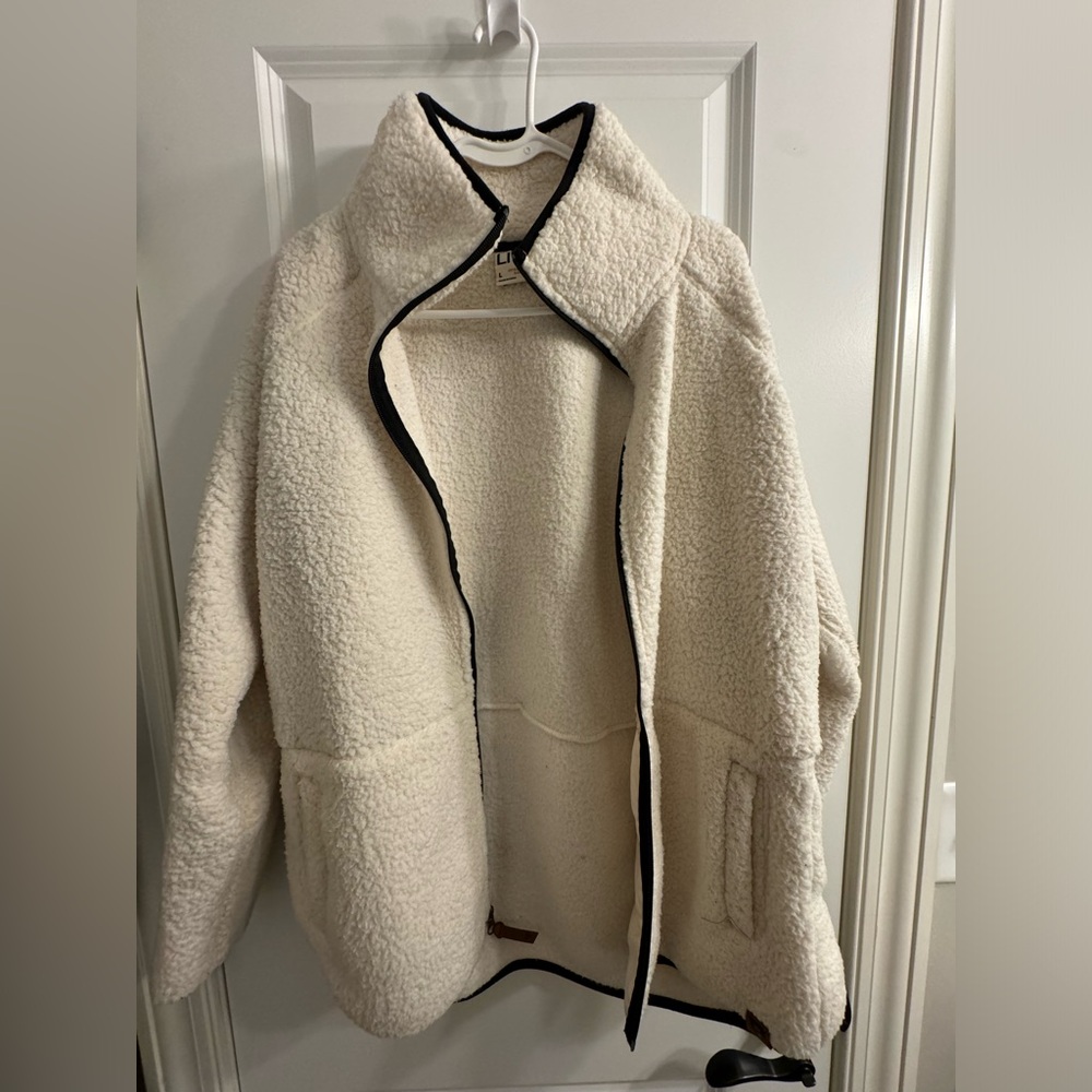 Fleece zip up, no hood